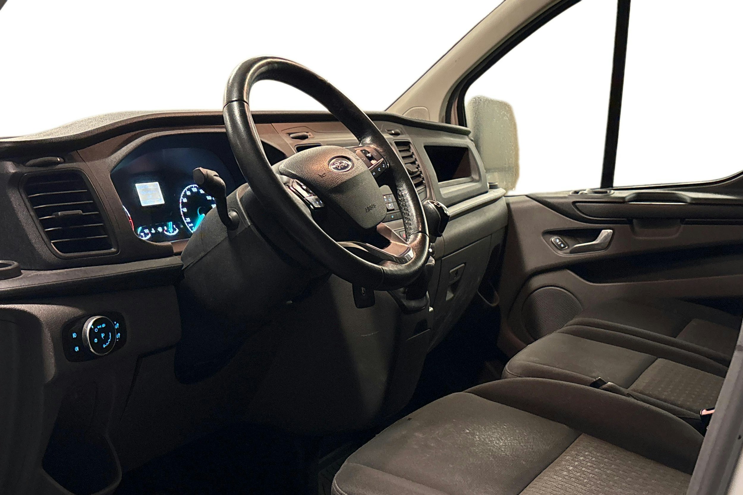 valkoinen Ford Transit Custom 2019 kuva 3.