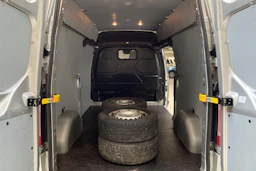 harmaa Ford Transit Custom 2019 kuva 16.