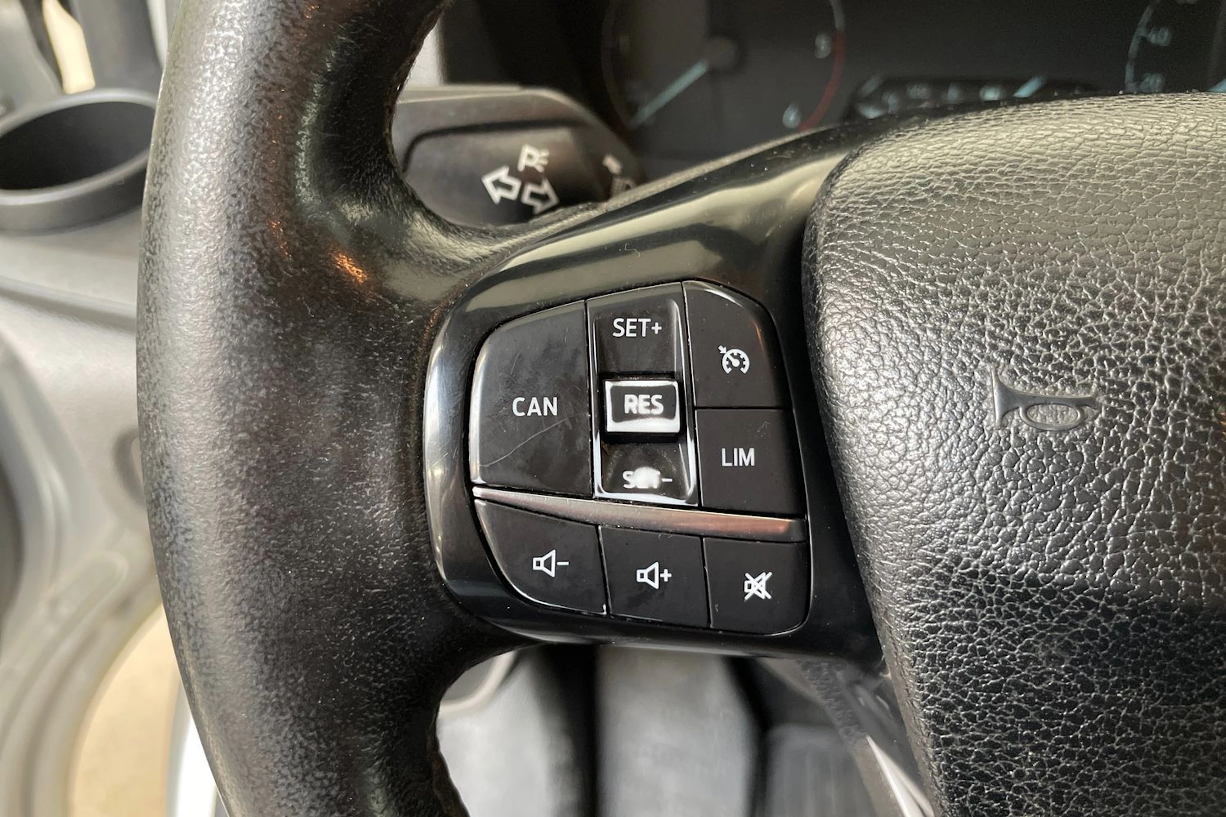 harmaa Ford Transit Custom 2019 kuva 19.