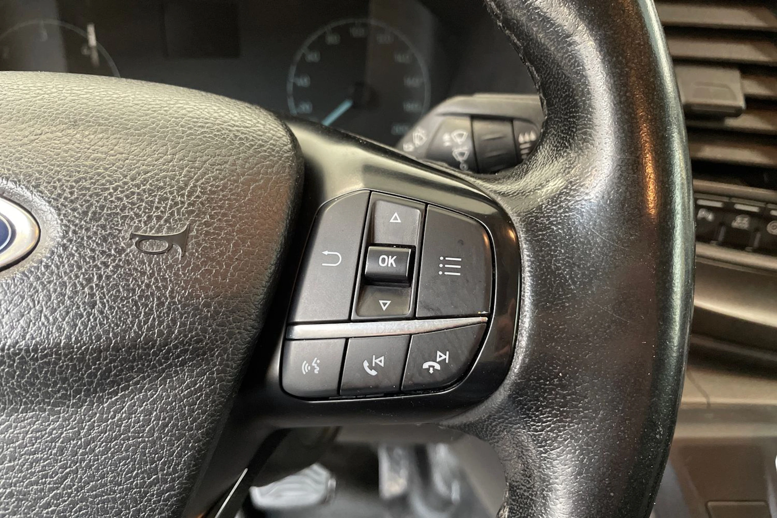 harmaa Ford Transit Custom 2019 kuva 20.