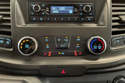 harmaa Ford Transit Custom 2019 kuva 26.