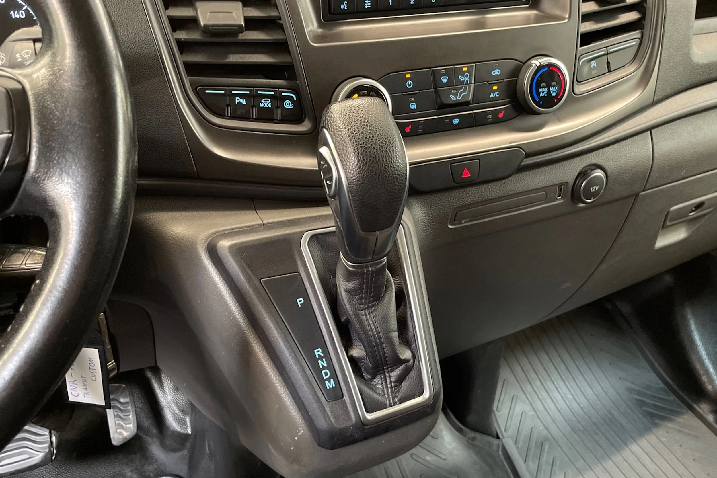 harmaa Ford Transit Custom 2019 kuva 29.