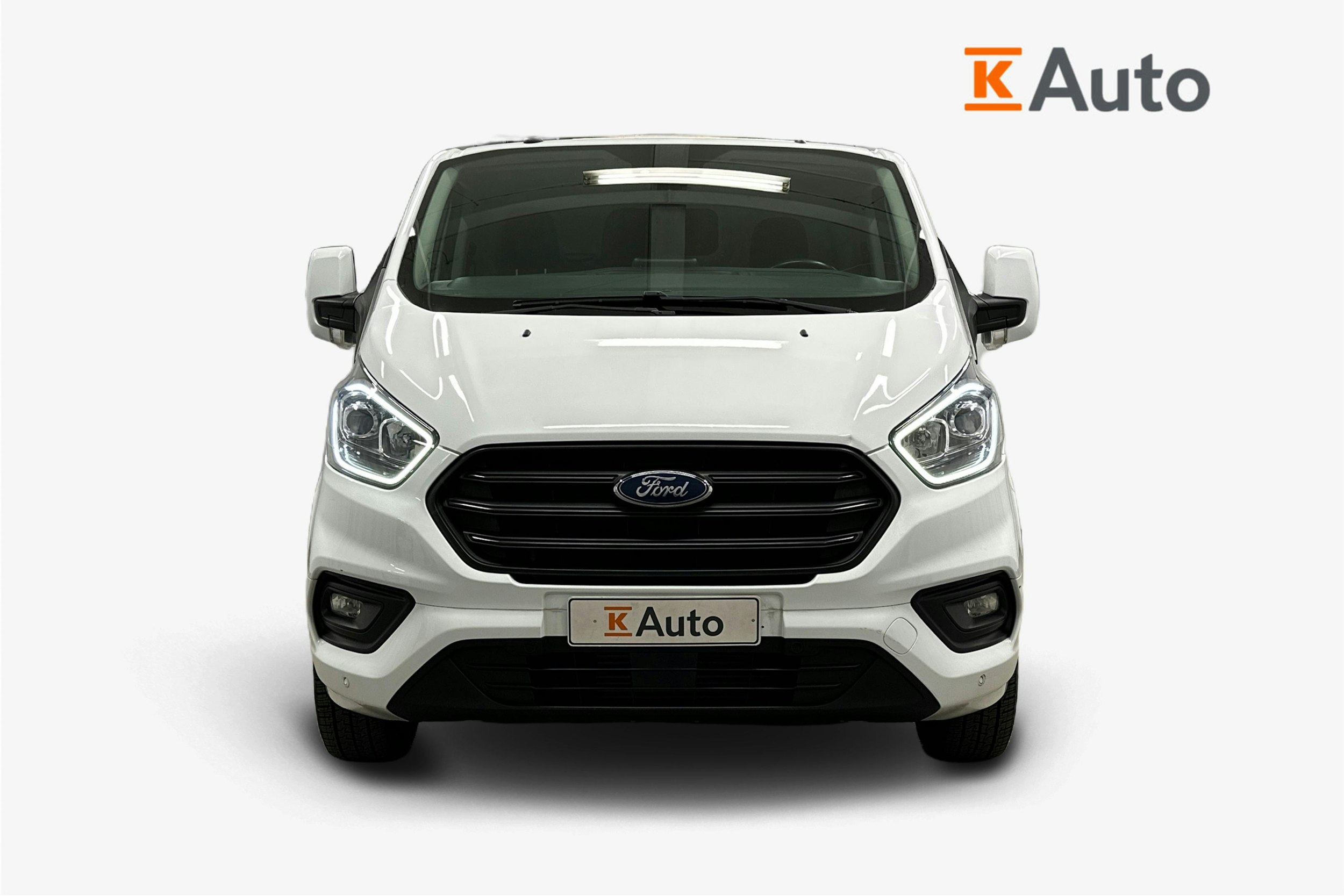 valkoinen Ford Transit Custom 2019 kuva 4.