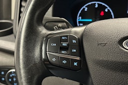 valkoinen Ford Transit Custom 2019 kuva 14.