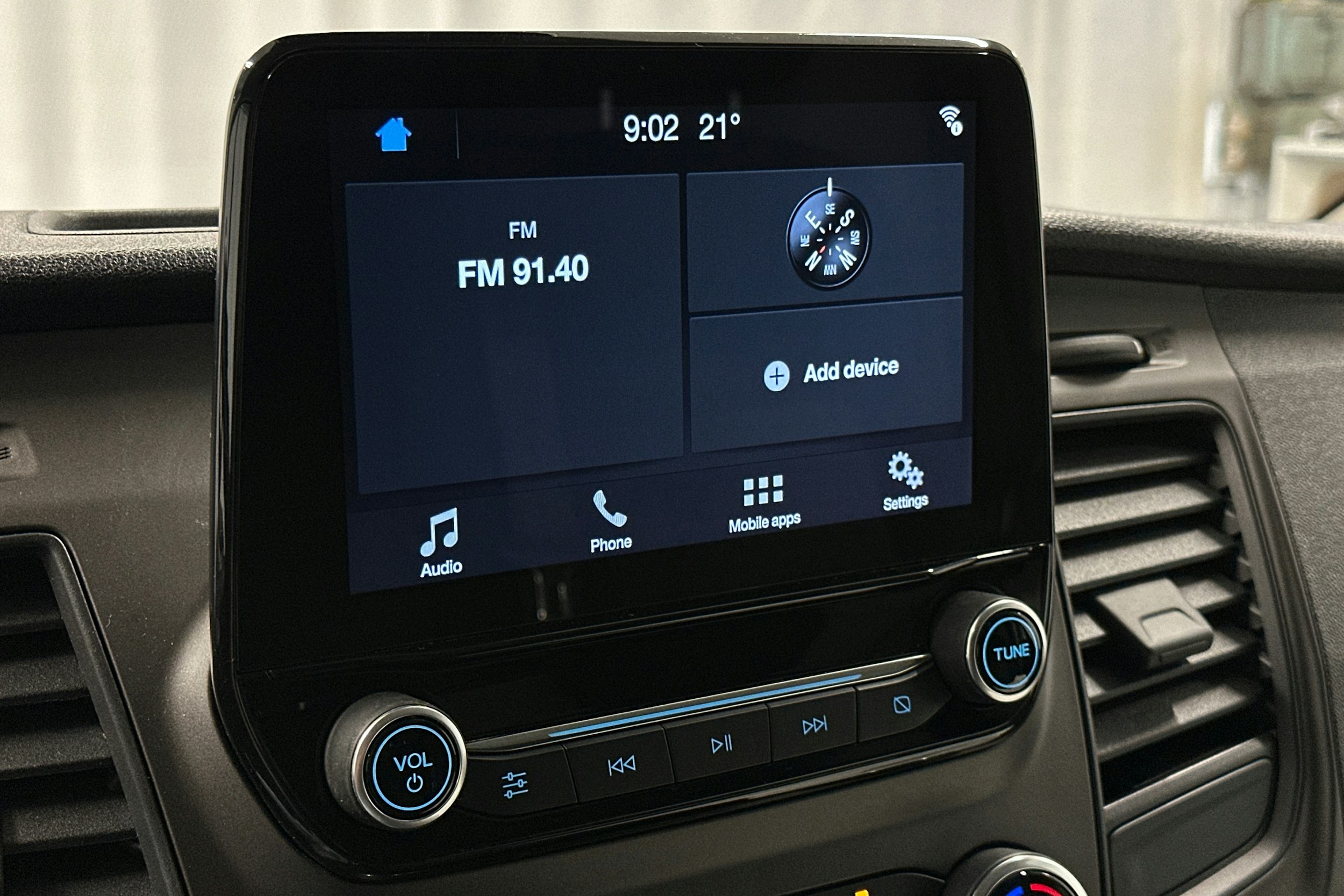 valkoinen Ford Transit Custom 2019 kuva 19.