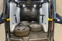 sininen Ford Transit Custom 2019 kuva 4.