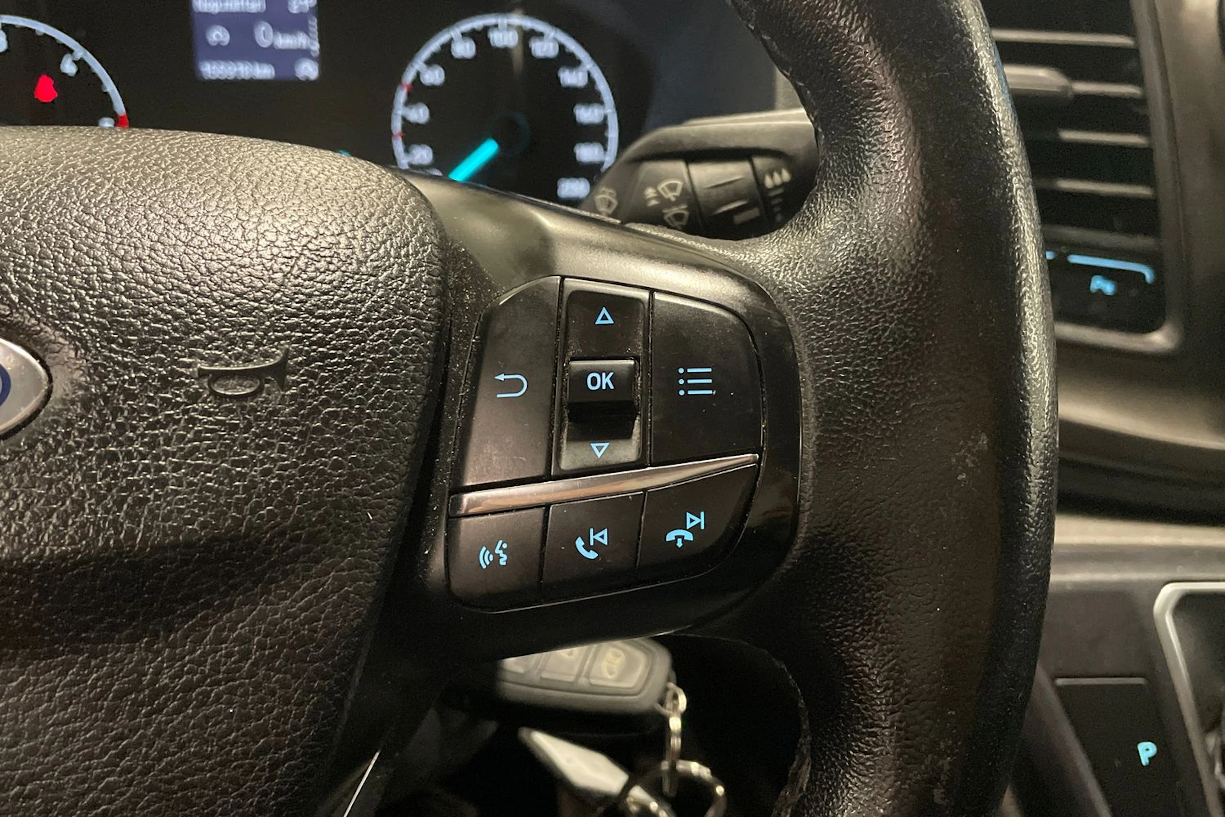 harmaa Ford Transit Custom 2019 kuva 15.