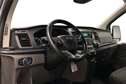 valkoinen Ford Transit Custom 2019 kuva 6.
