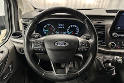 valkoinen Ford Transit Custom 2019 kuva 10.