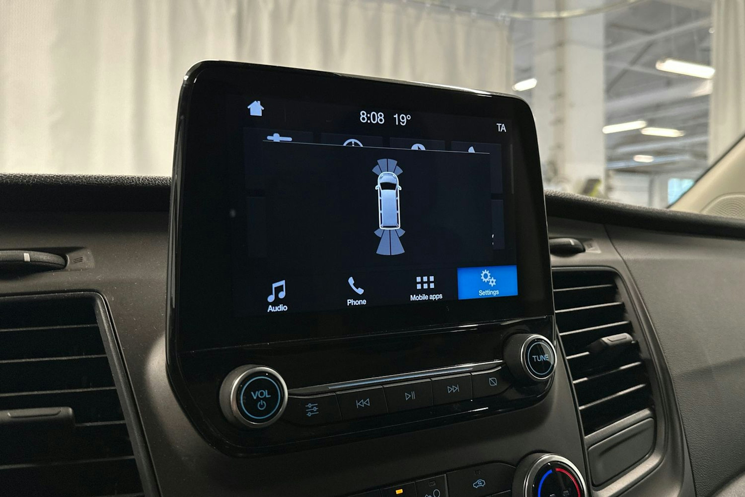 valkoinen Ford Transit Custom 2019 kuva 20.