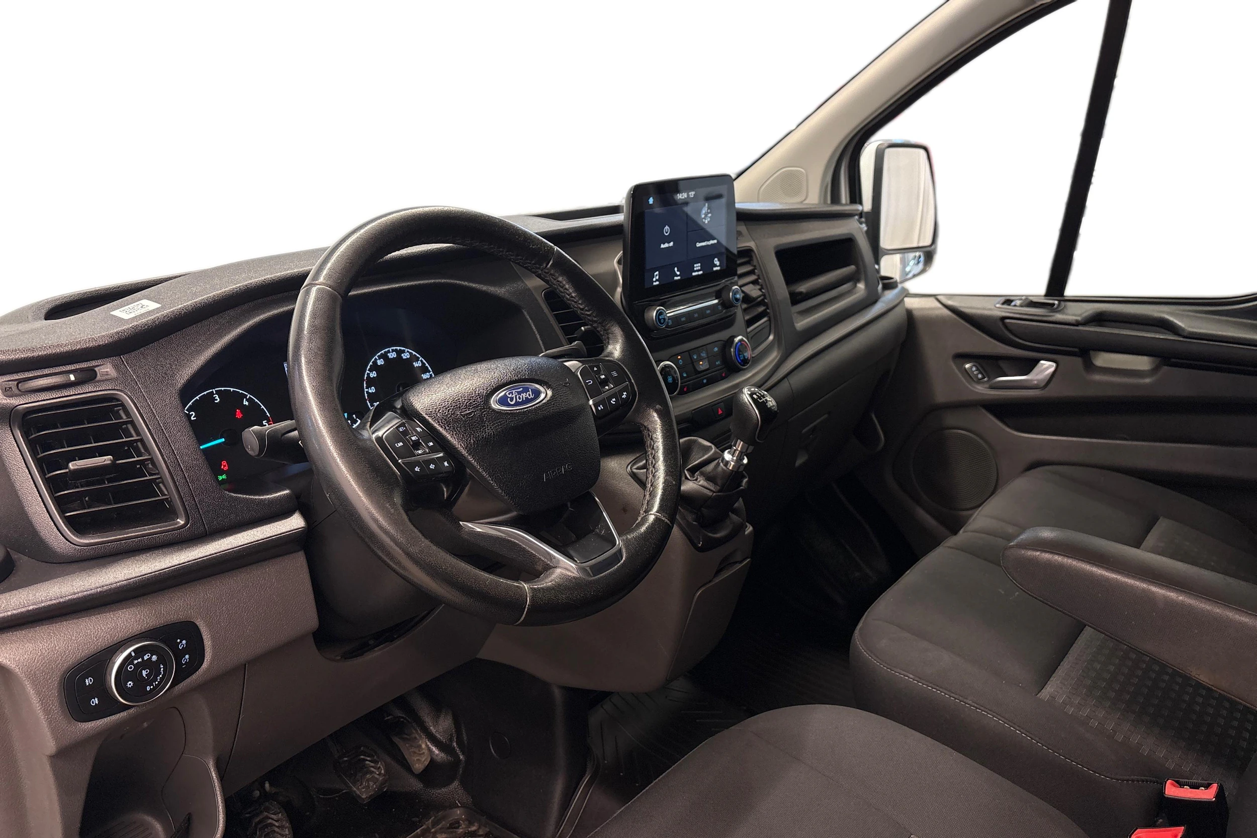 valkoinen Ford Transit Custom 2019 kuva 6.