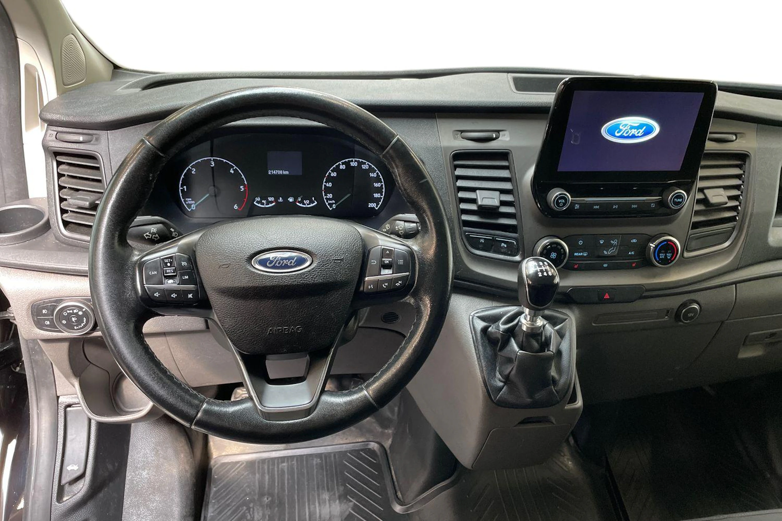 musta Ford Transit Custom 2019 kuva 9.