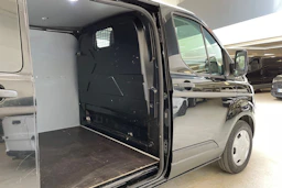 musta Ford Transit Custom 2019 kuva 17.
