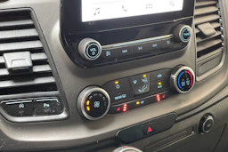 musta Ford Transit Custom 2019 kuva 24.
