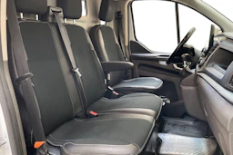 valkoinen Ford Transit Custom 2019 kuva 11.