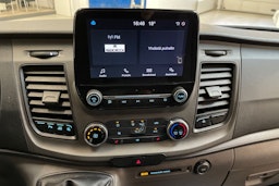 valkoinen Ford Transit Custom 2019 kuva 26.