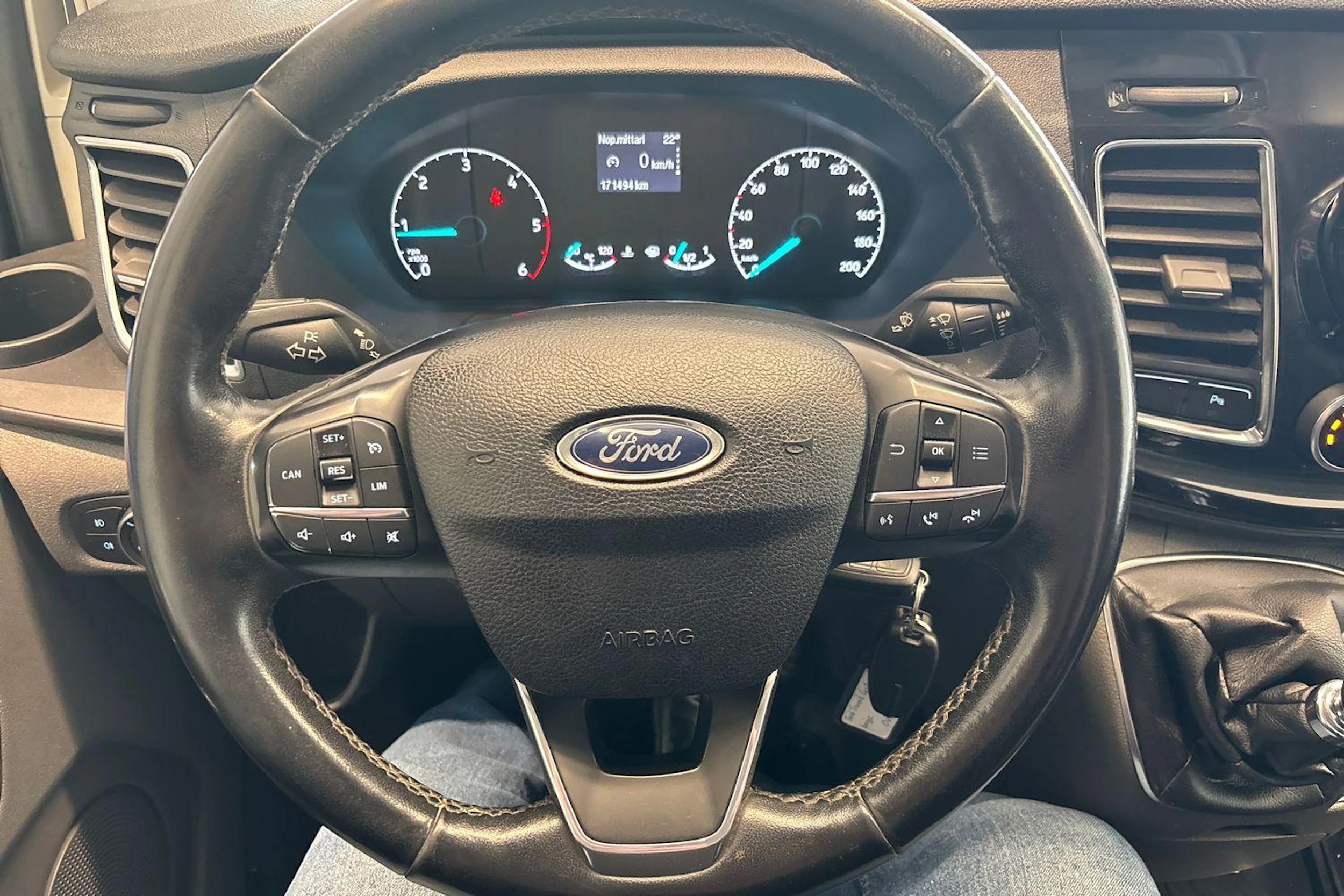 Harmaa Ford Transit Custom 2019 kuva 12.