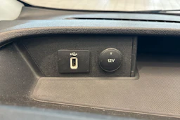 Harmaa Ford Transit Custom 2019 kuva 27.