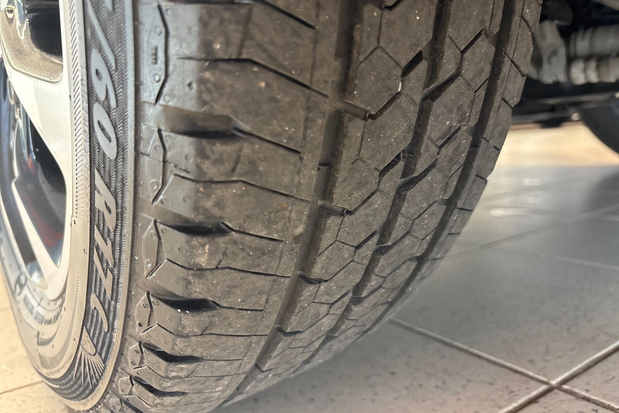 Harmaa Ford Transit Custom 2019 kuva 34.
