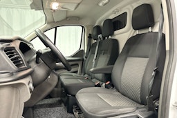 valkoinen Ford Transit Custom 2019 kuva 12.