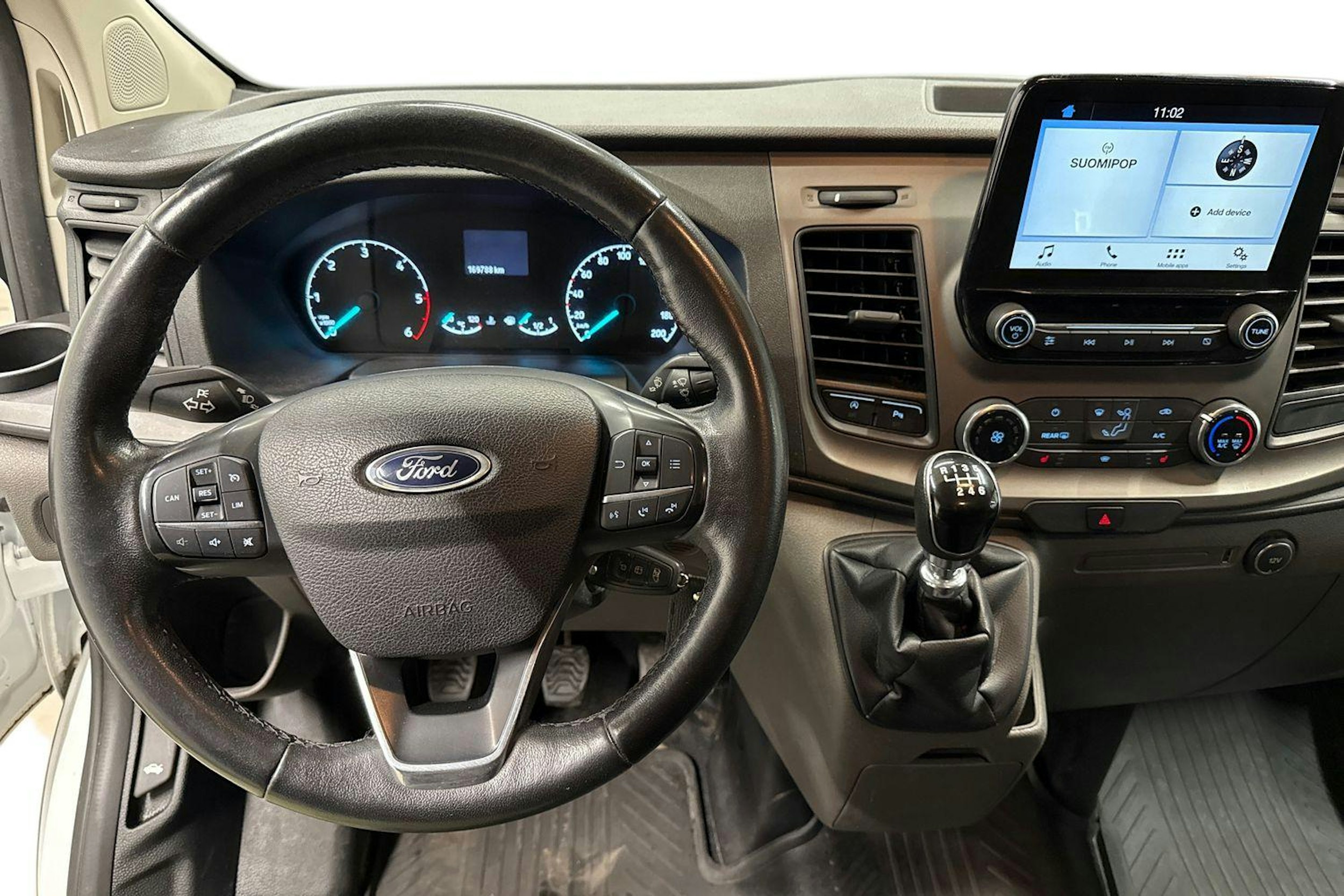 valkoinen Ford Transit Custom 2019 kuva 9.