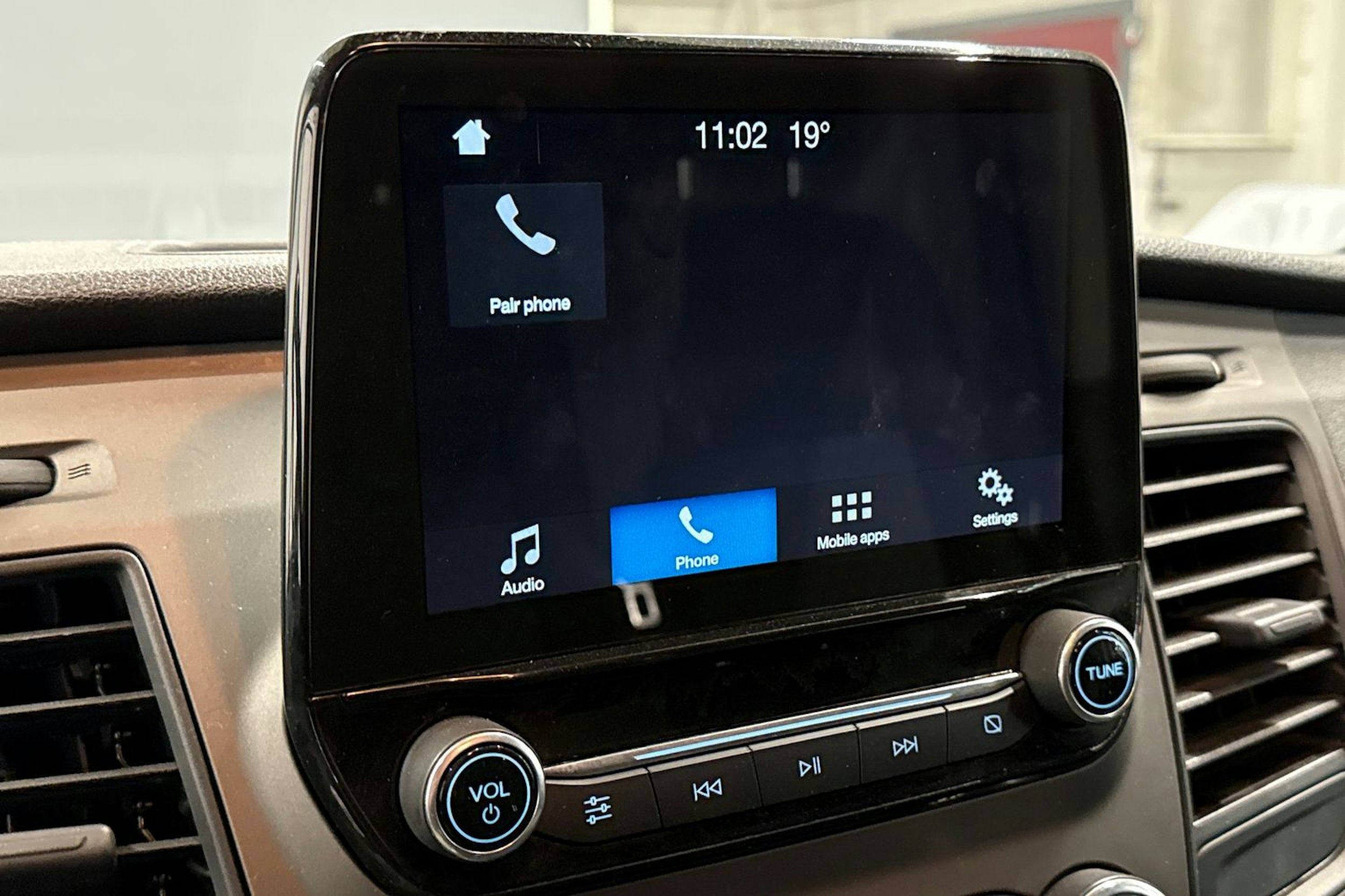 valkoinen Ford Transit Custom 2019 kuva 20.