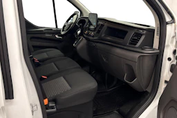 valkoinen Ford Transit Custom 2019 kuva 8.