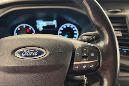 valkoinen Ford Transit Custom 2019 kuva 14.