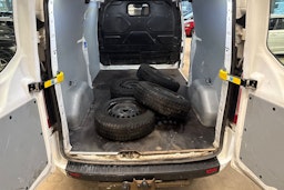 valkoinen Ford Transit Custom 2019 kuva 27.