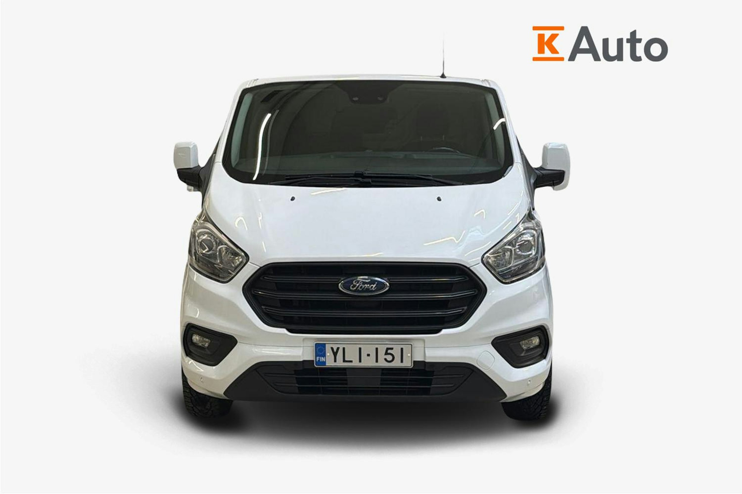 valkoinen Ford Transit Custom 2019 kuva 4.