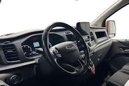 punainen Ford Transit Custom 2019 kuva 3.