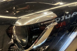 punainen Ford Transit Custom 2019 kuva 19.