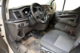 valkoinen Ford Transit Custom 2019 kuva 3.
