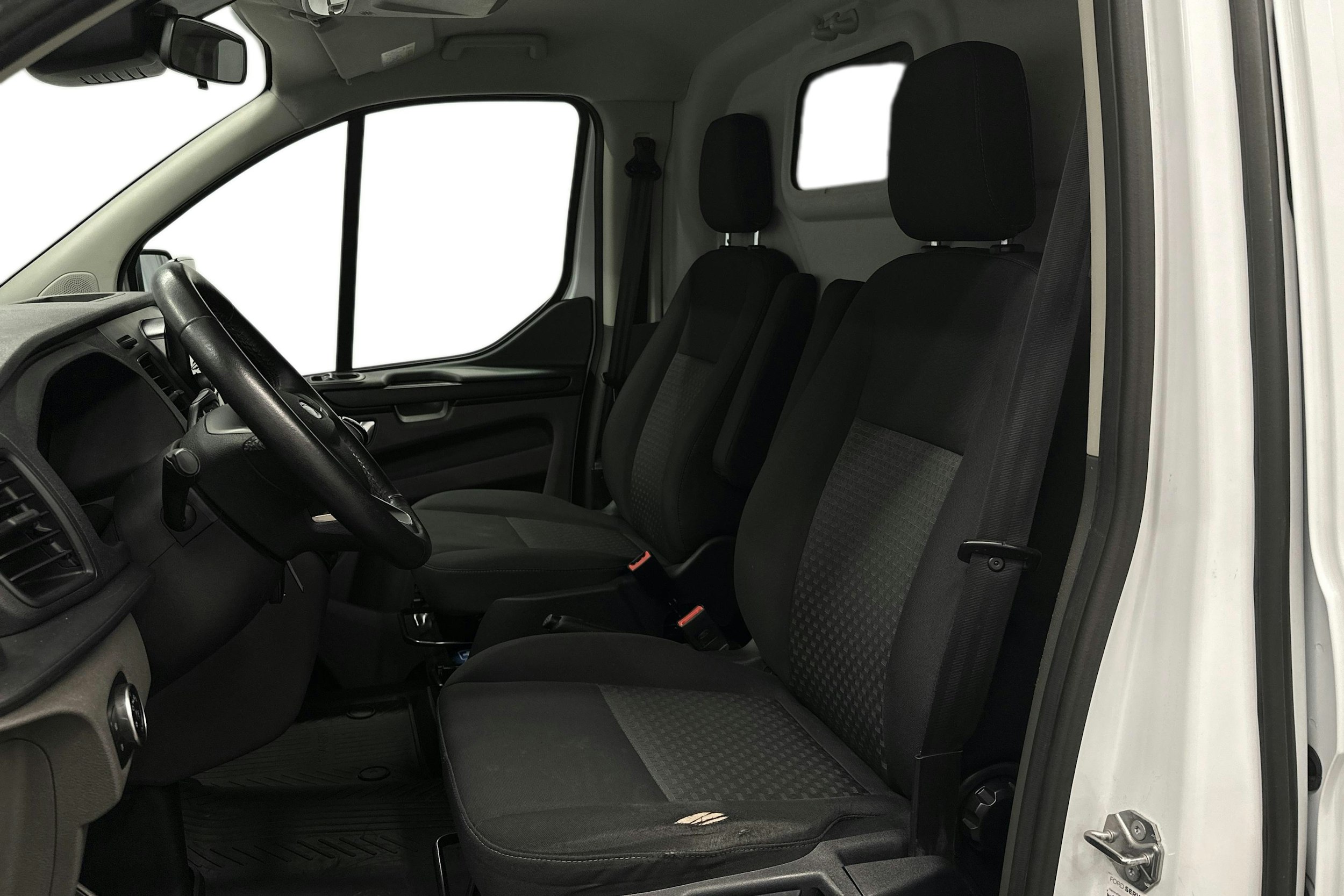 valkoinen Ford Transit Custom 2020 kuva 8.