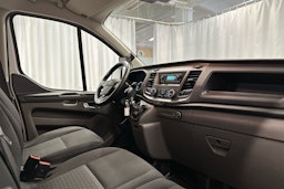 valkoinen Ford Transit Custom 2020 kuva 6.