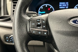 valkoinen Ford Transit Custom 2020 kuva 7.