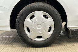 valkoinen Ford Transit Custom 2020 kuva 9.