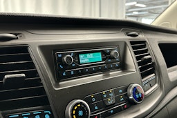 valkoinen Ford Transit Custom 2020 kuva 12.