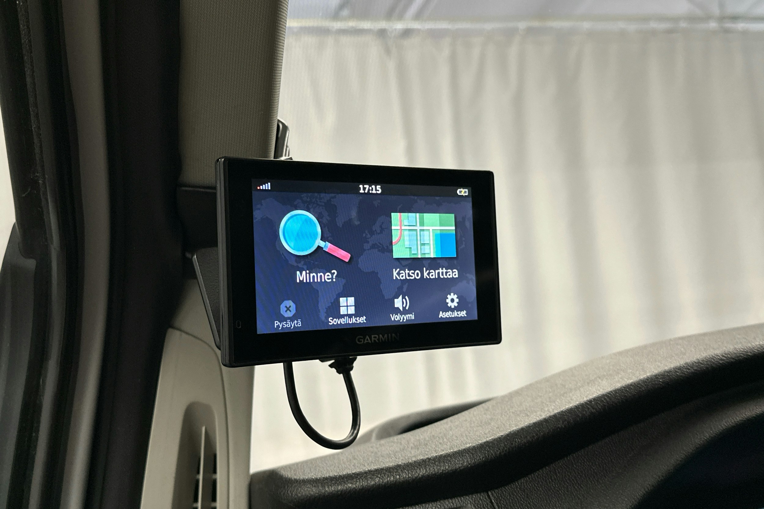 valkoinen Ford Transit Custom 2020 kuva 14.