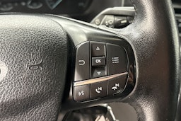 valkoinen Ford Transit Custom 2020 kuva 16.