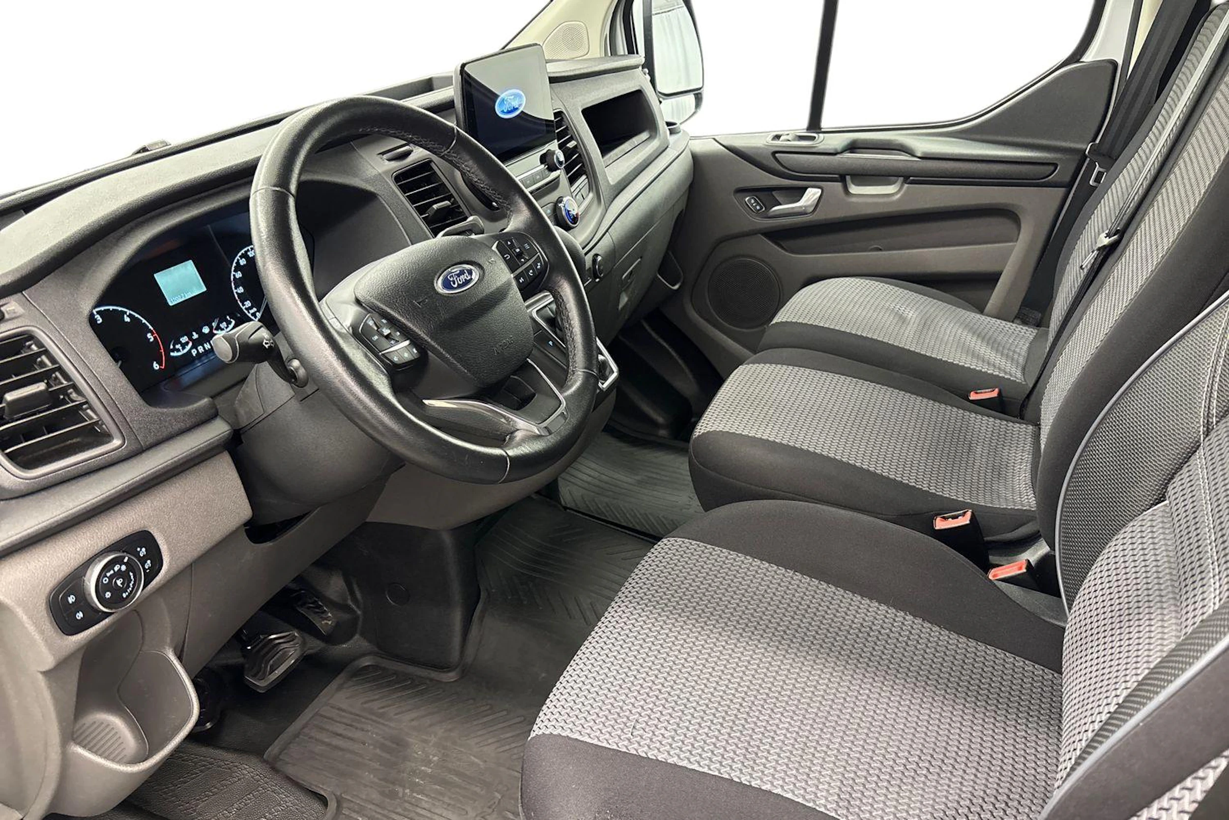 valkoinen Ford Transit Custom 2020 kuva 8.