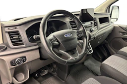 valkoinen Ford Transit Custom 2020 kuva 9.