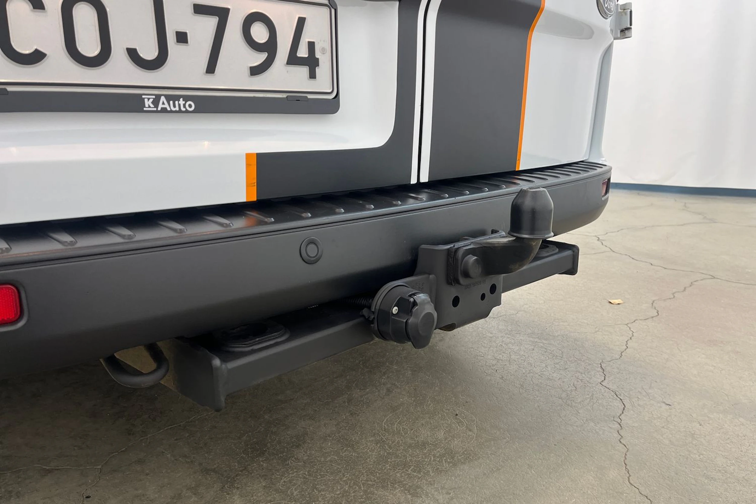 valkoinen Ford Transit Custom 2020 kuva 16.