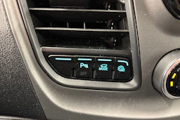 valkoinen Ford Transit Custom 2020 kuva 19.