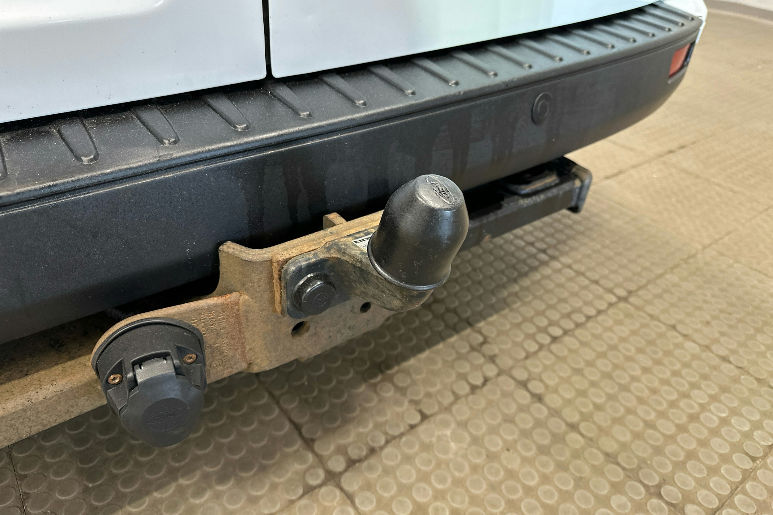 valkoinen Ford Transit Custom 2020 kuva 21.