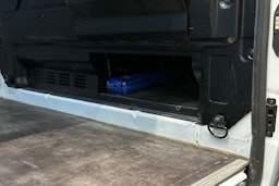 valkoinen Ford Transit Custom 2020 kuva 25.