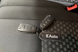 valkoinen Ford Transit Custom 2020 kuva 29.