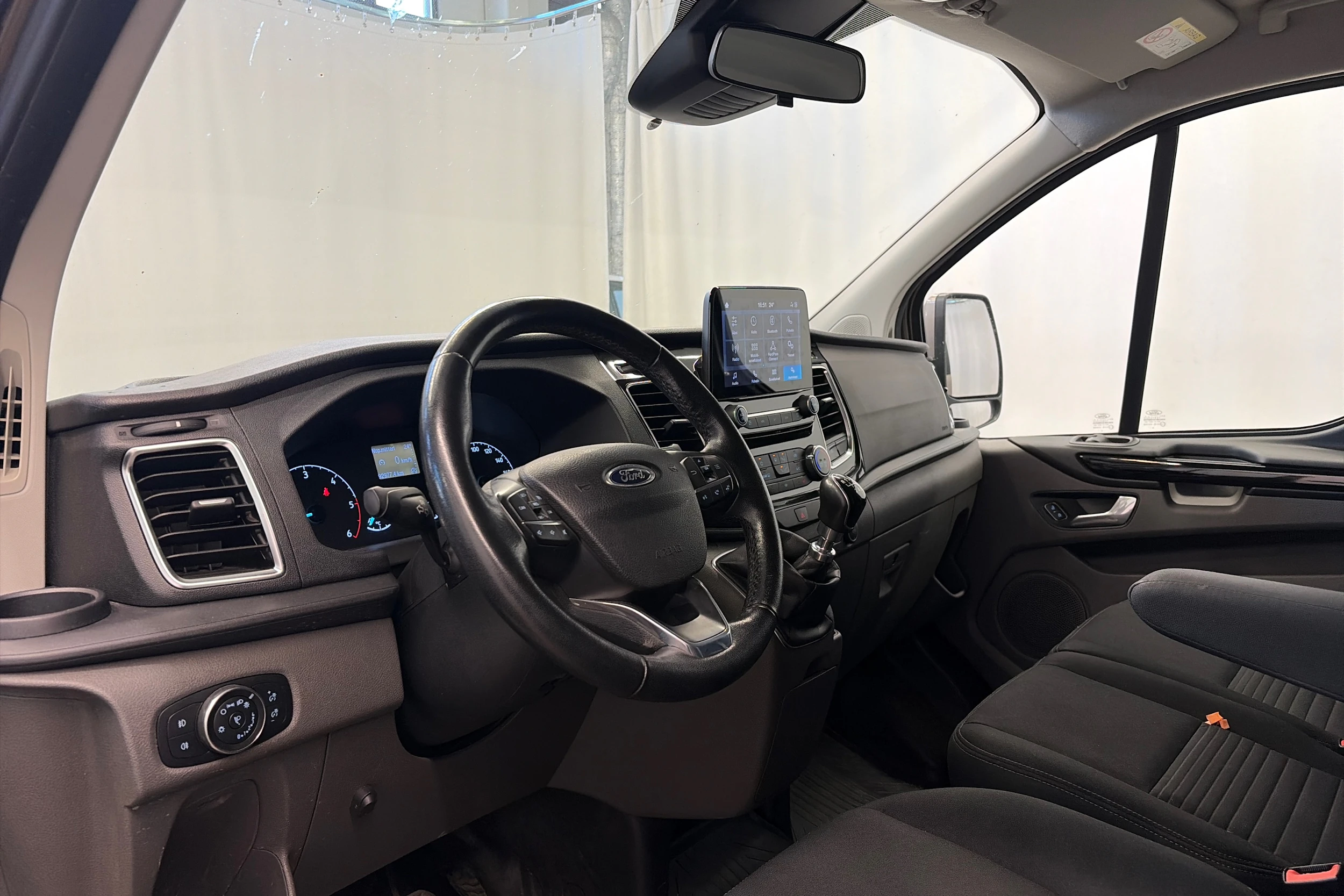 harmaa Ford Transit Custom 2020 kuva 10.