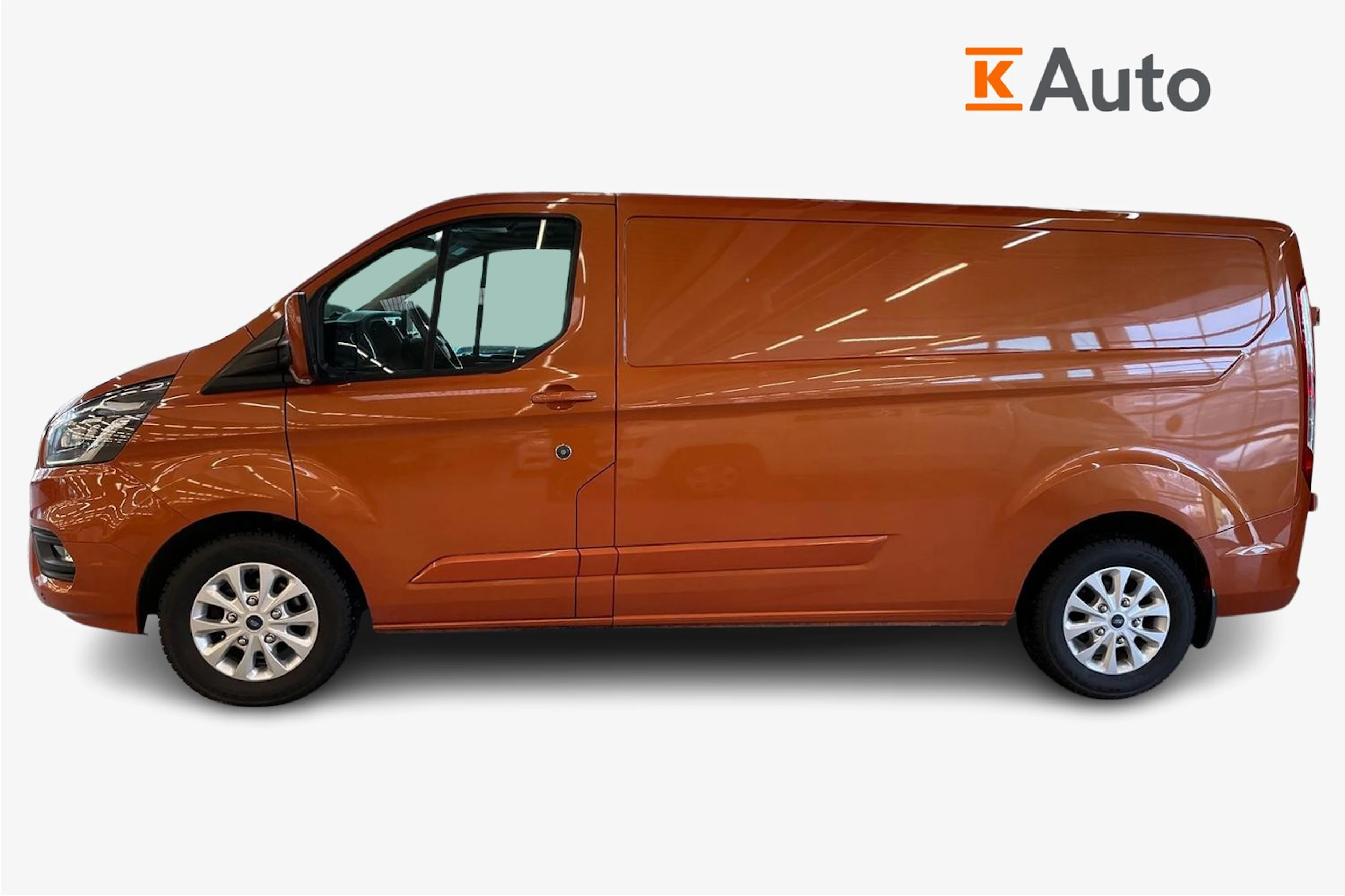 Punainen Ford Transit Custom 2020 kuva 7.