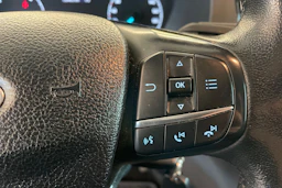 Punainen Ford Transit Custom 2020 kuva 19.